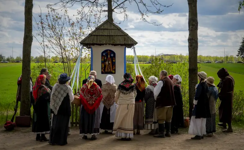 /20260517_rm_historie_majov%C3%BDch_poboznosti/featured-image2.webp /20260517_rm_historie_majov%C3%BDch_poboznosti/featured-image2.webp